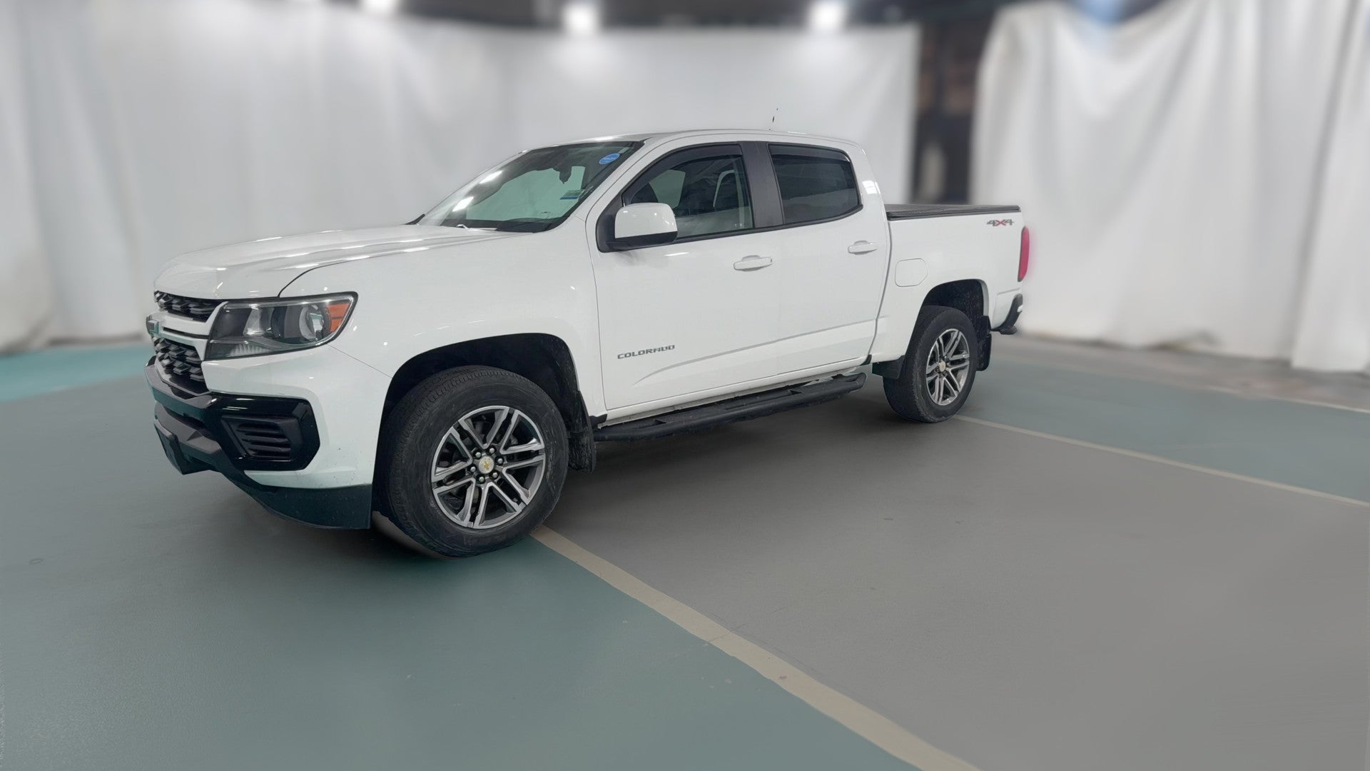 2022 Chevrolet Colorado Crew Cab vehicle photo