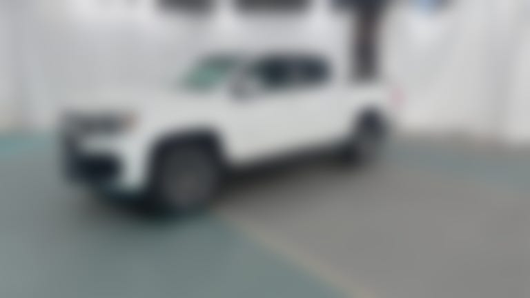 2022 Chevrolet Colorado Crew Cab vehicle photo