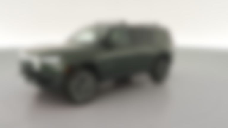 2025 Rivian R1S vehicle photo