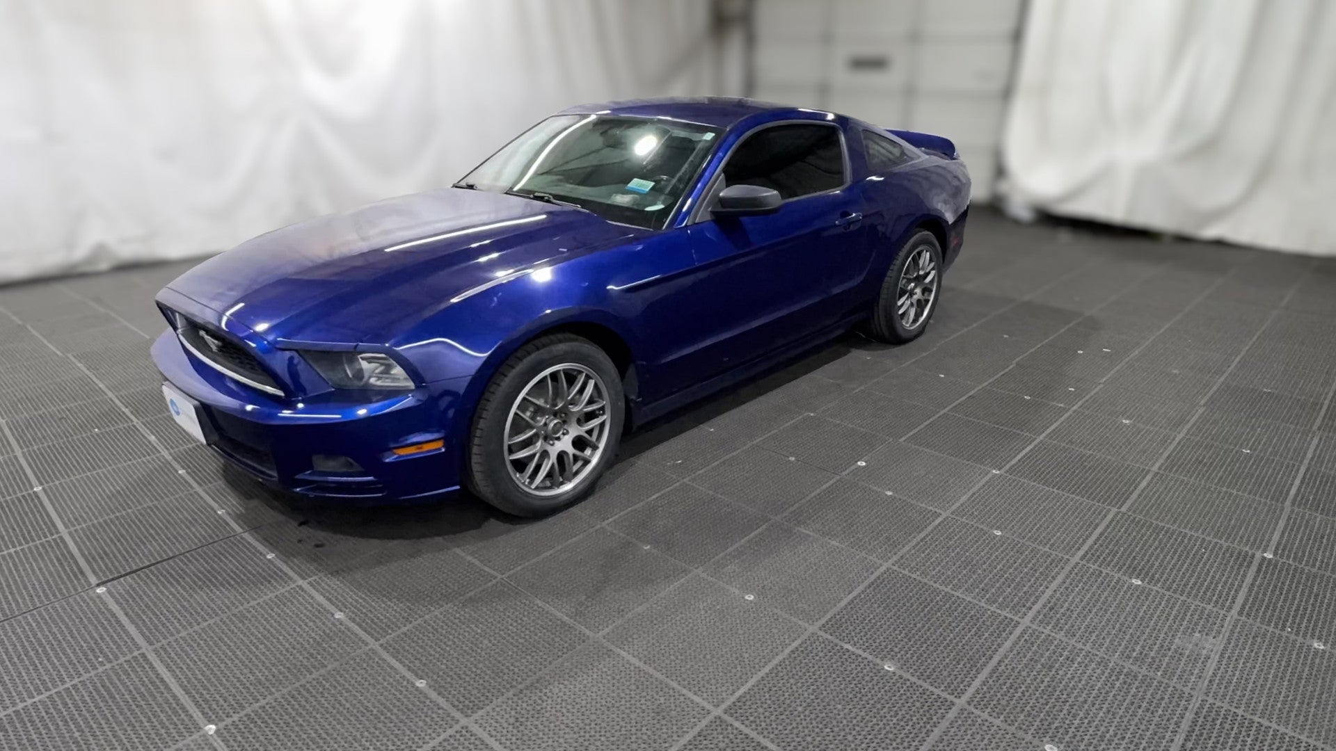 2014 Ford Mustang vehicle photo