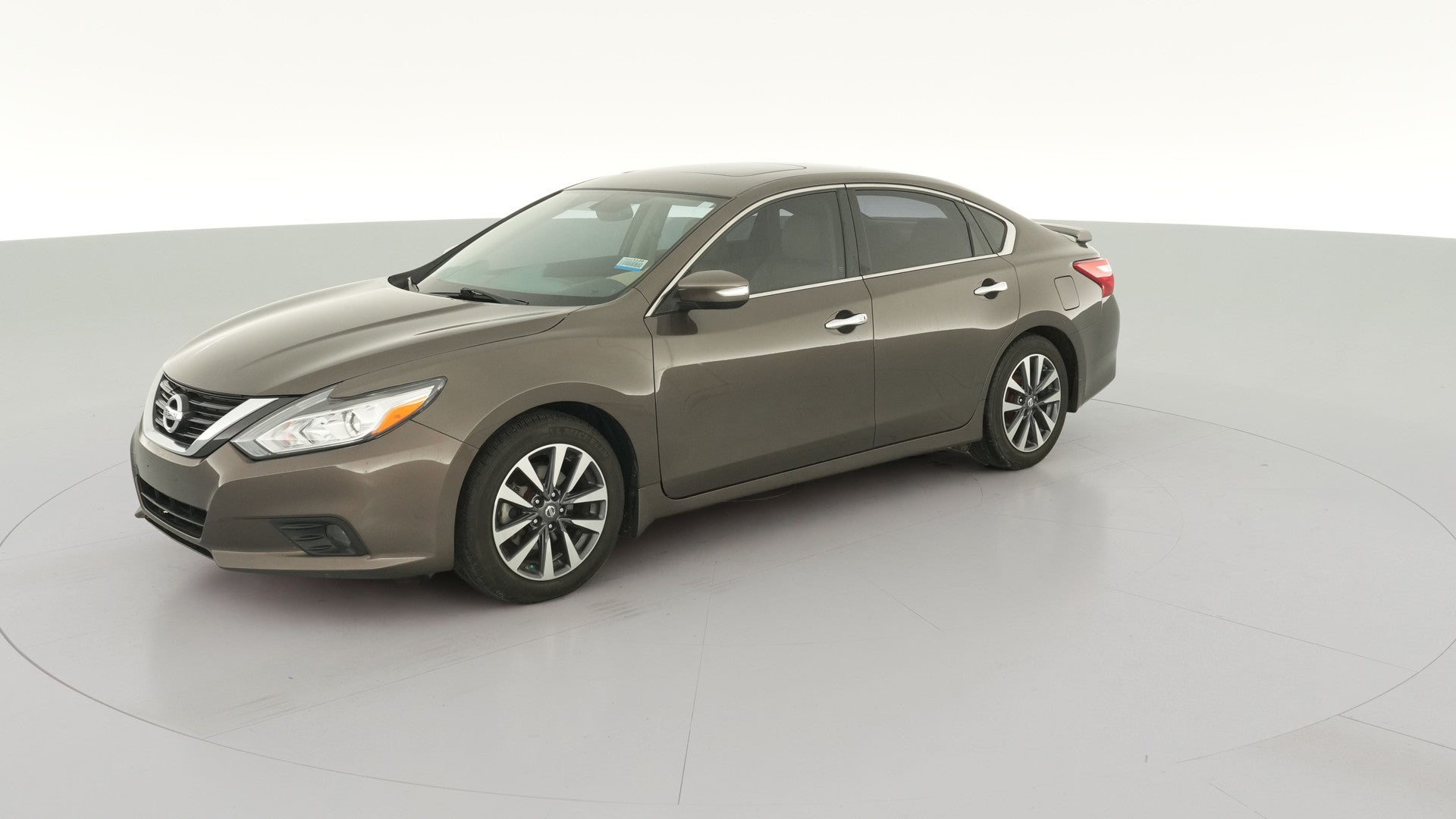 2017 Nissan Altima vehicle photo