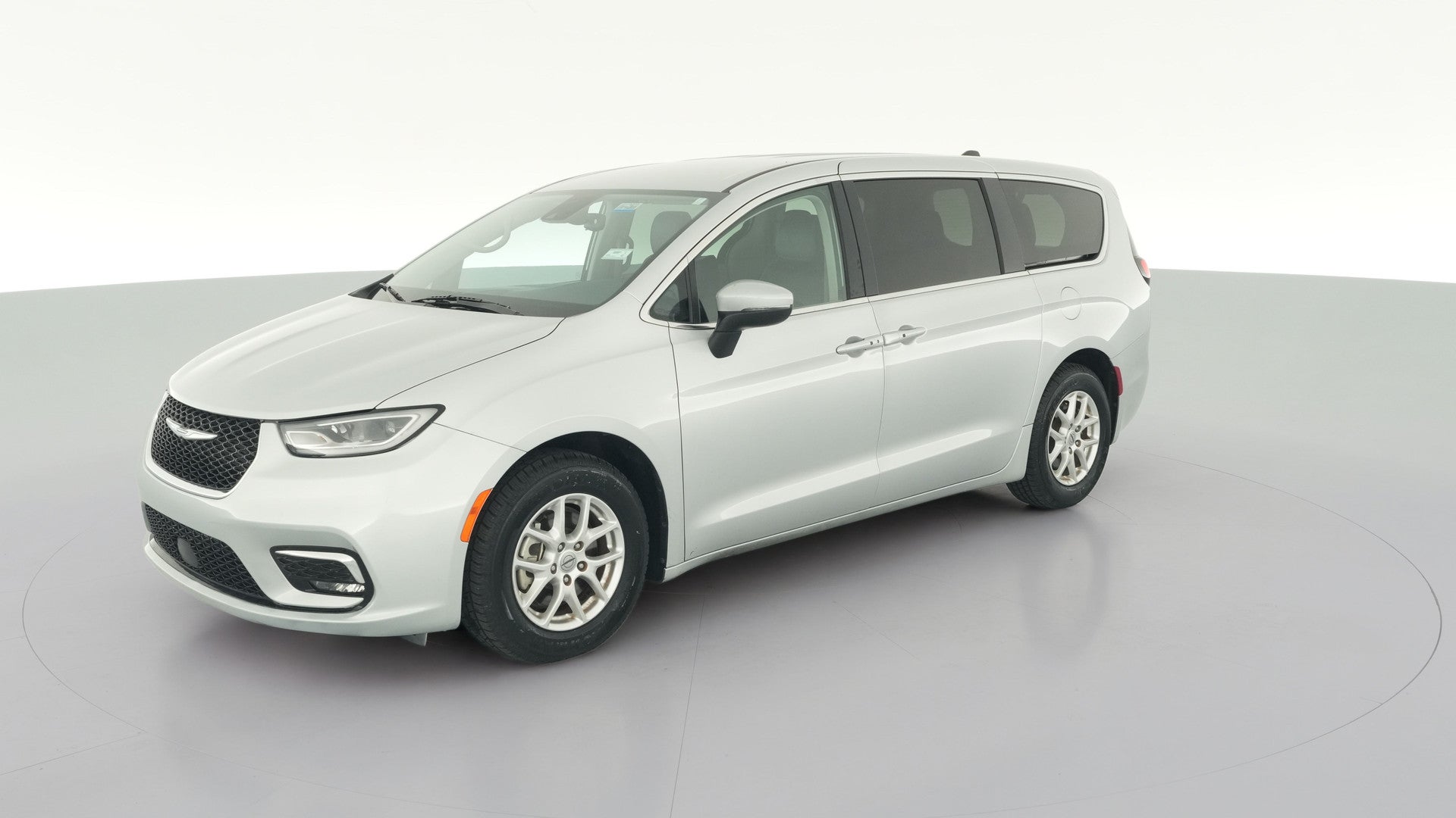 2023 Chrysler Pacifica vehicle photo