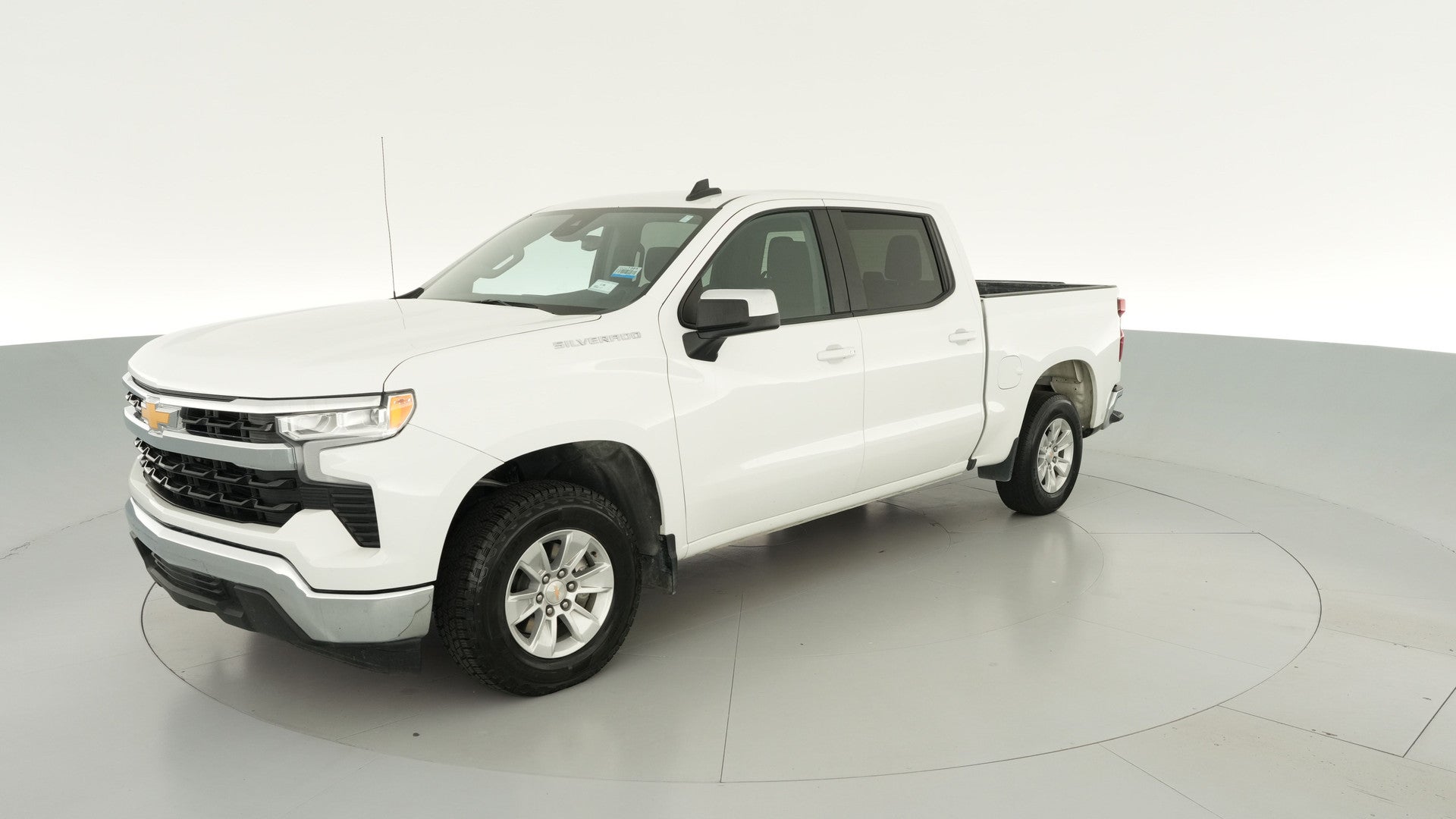 2025 Chevrolet Silverado 1500 Crew Cab vehicle photo