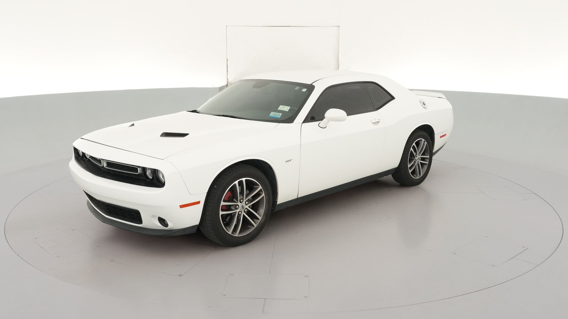 2018 Dodge Challenger vehicle photo