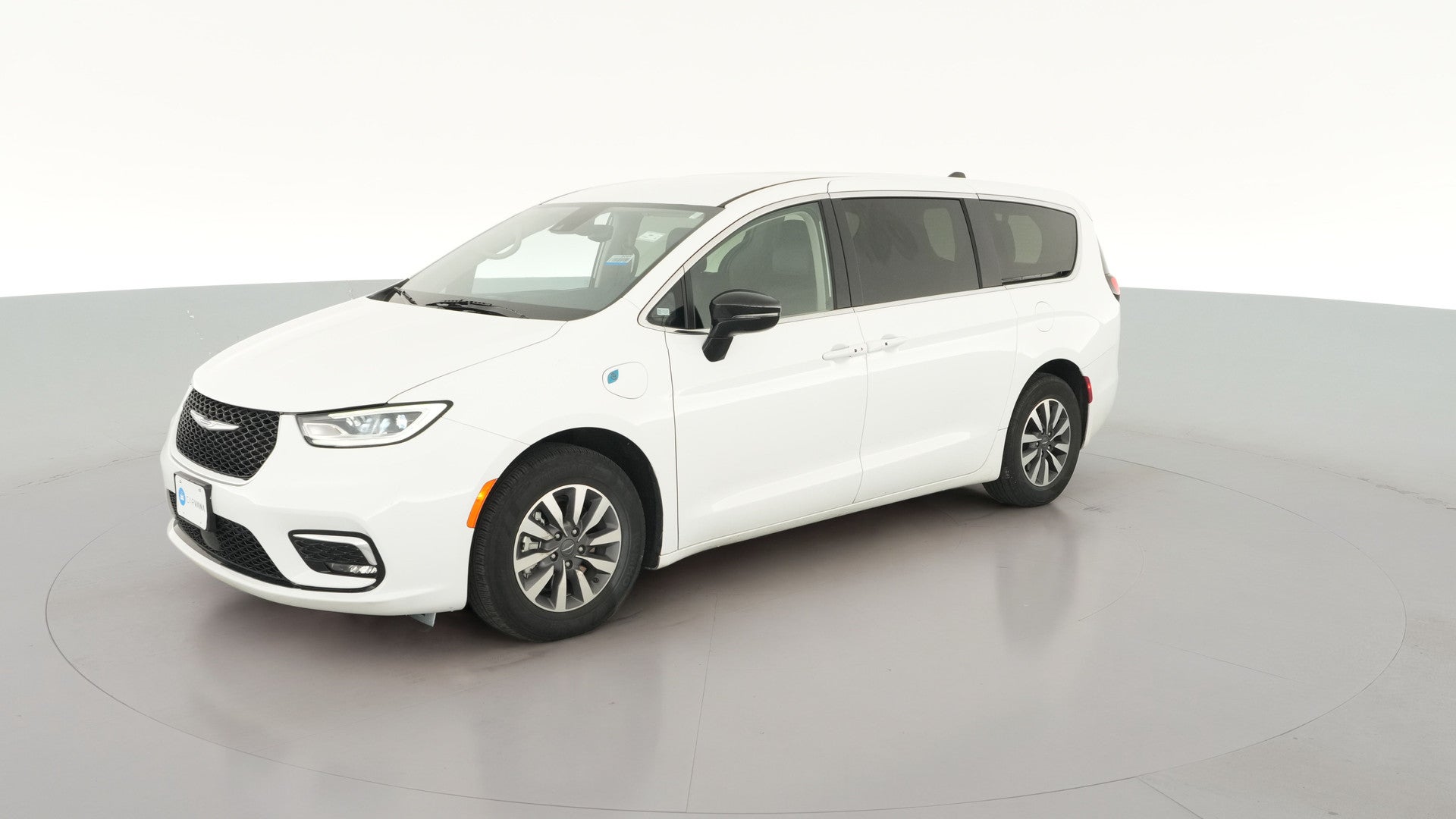 2024 Chrysler Pacifica Hybrid vehicle photo