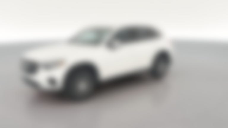 2025 Mercedes-Benz GLC vehicle photo