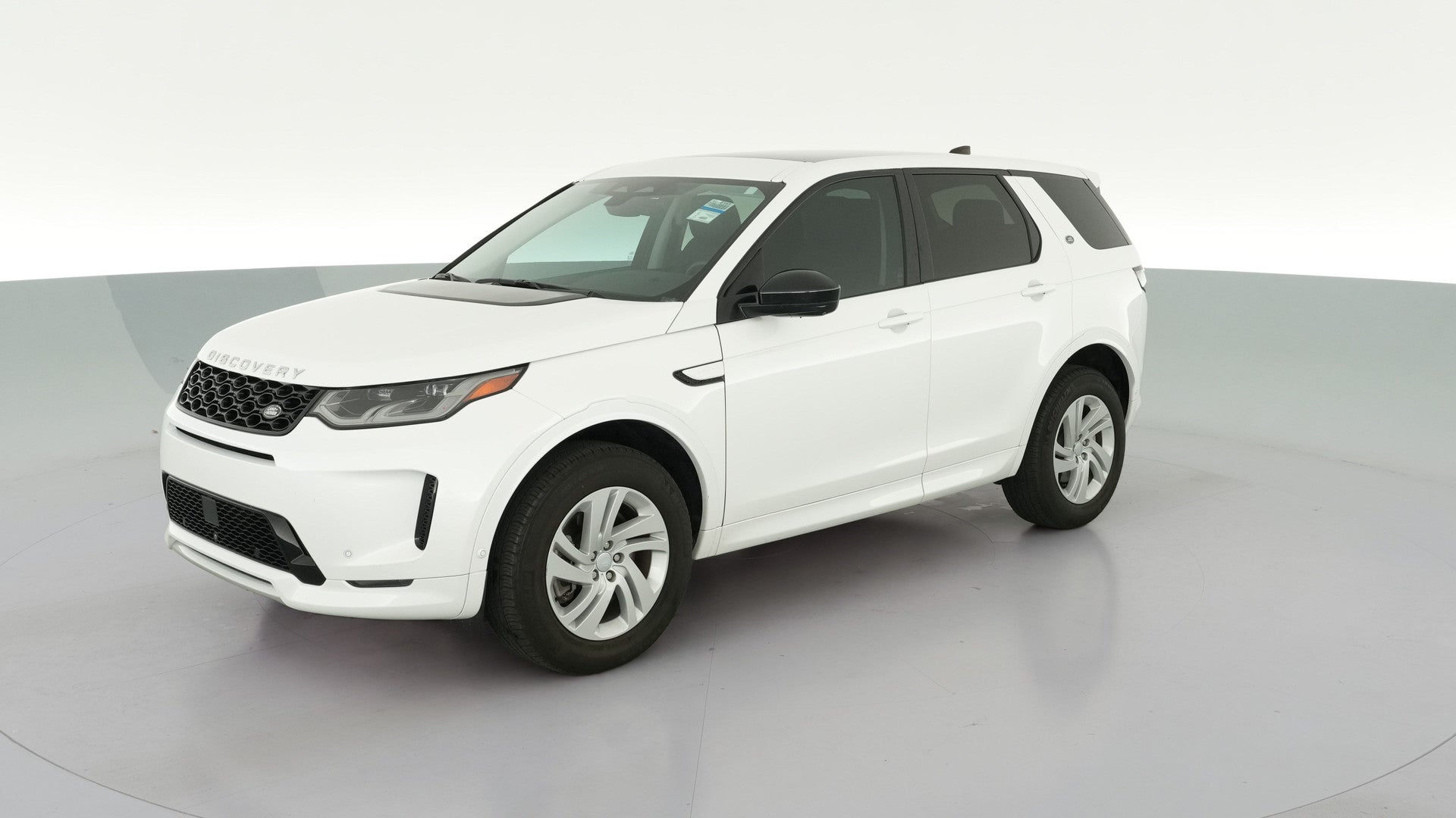 2024 Land Rover Discovery Sport vehicle photo