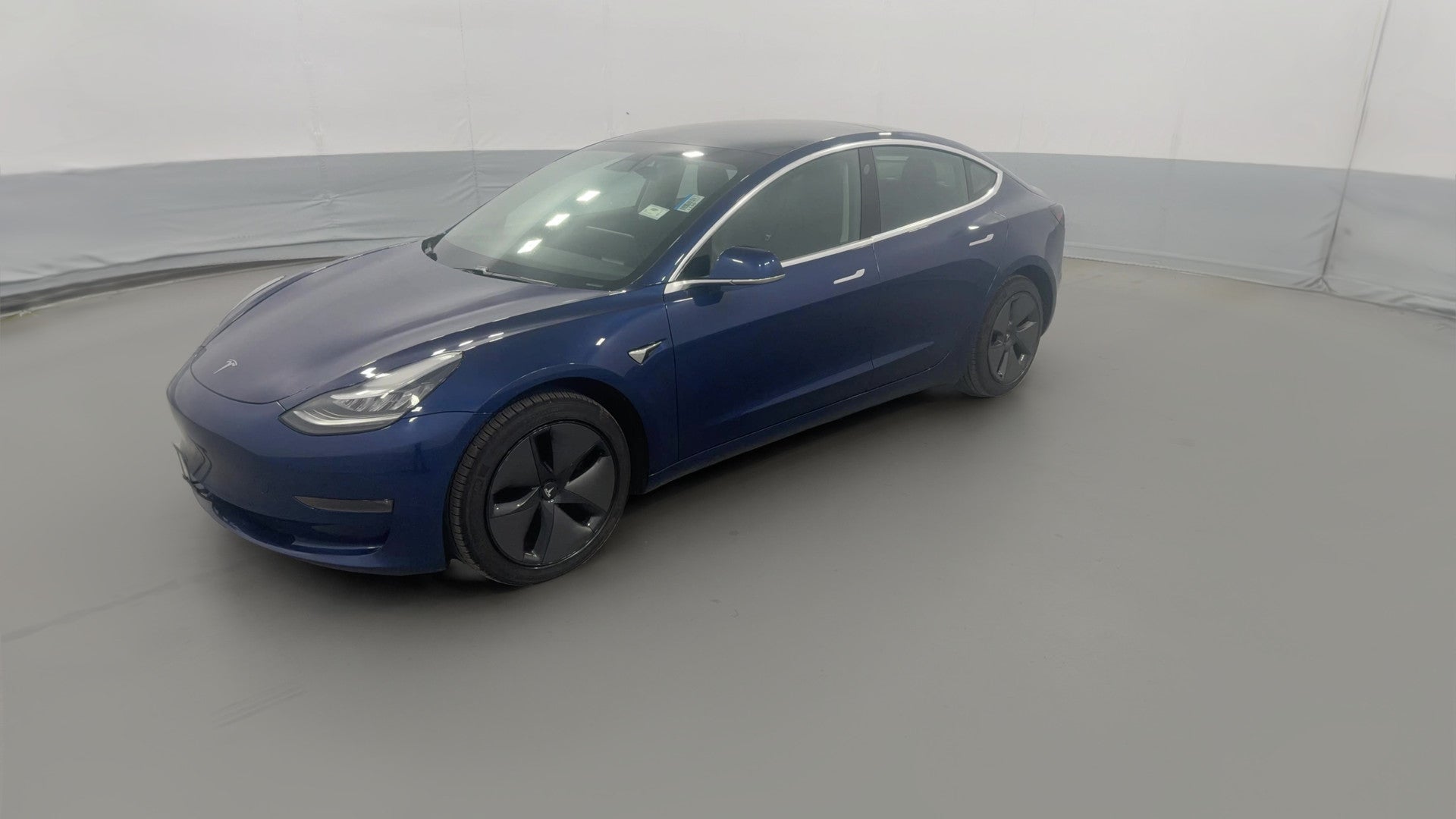 2020 Tesla Model 3 vehicle photo
