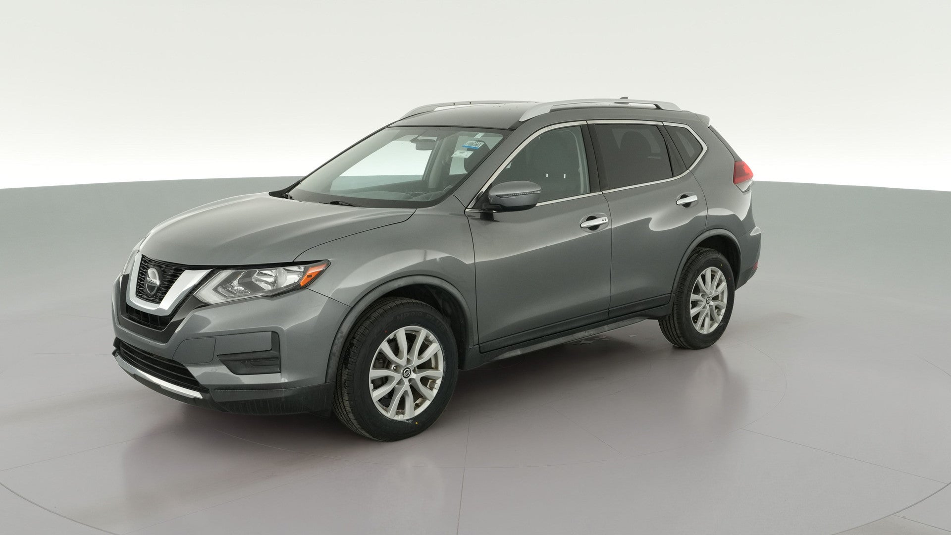 2018 Nissan Rogue vehicle photo
