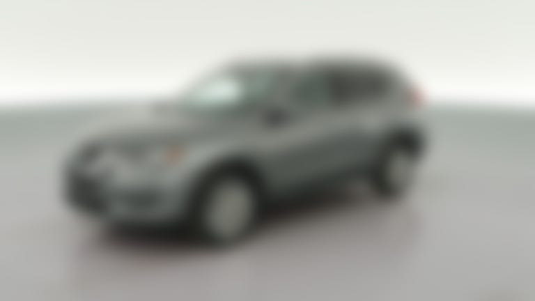 2018 Nissan Rogue vehicle photo