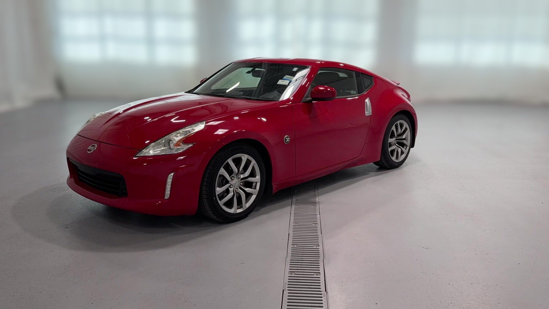 2013 Nissan 370Z vehicle photo
