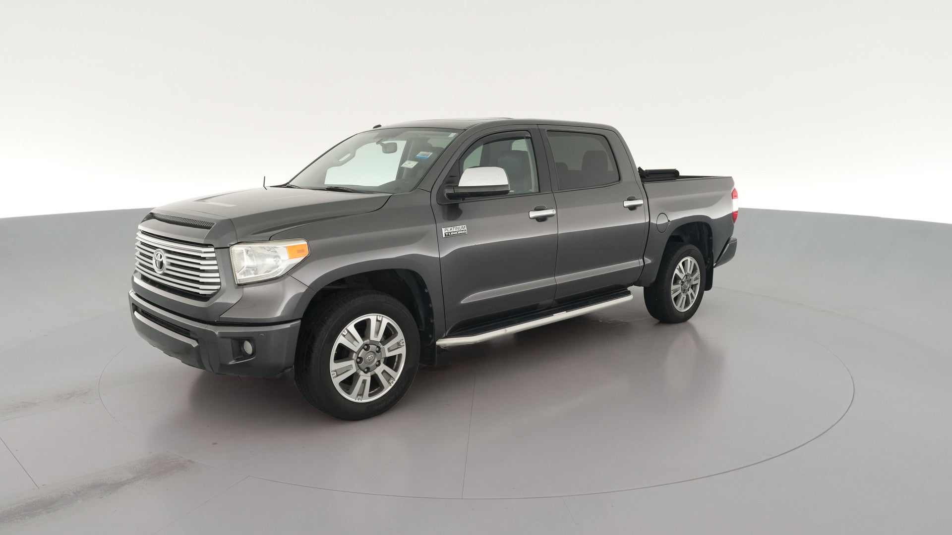 2016 Toyota Tundra CrewMax vehicle photo