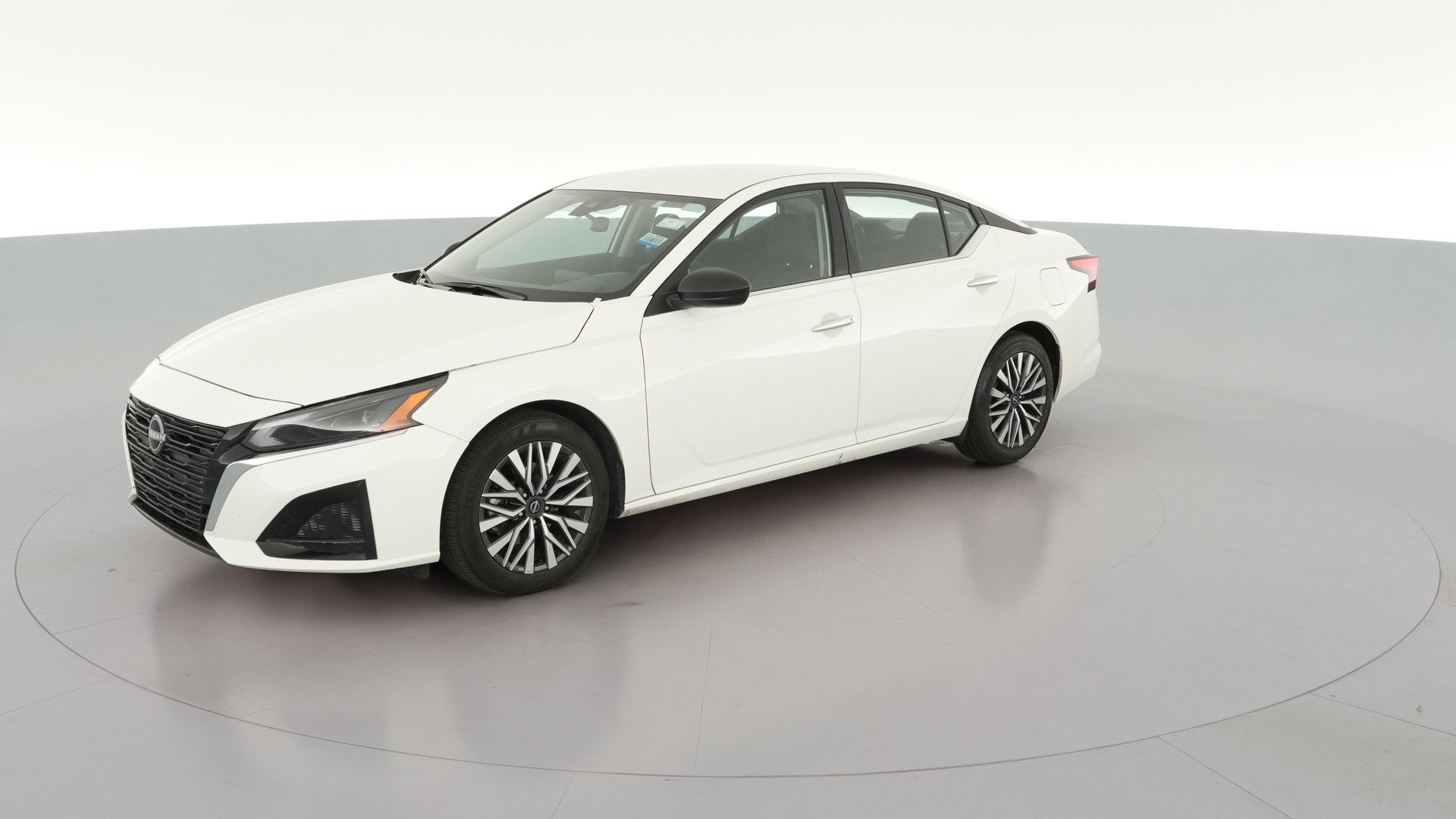 2025 Nissan Altima vehicle photo