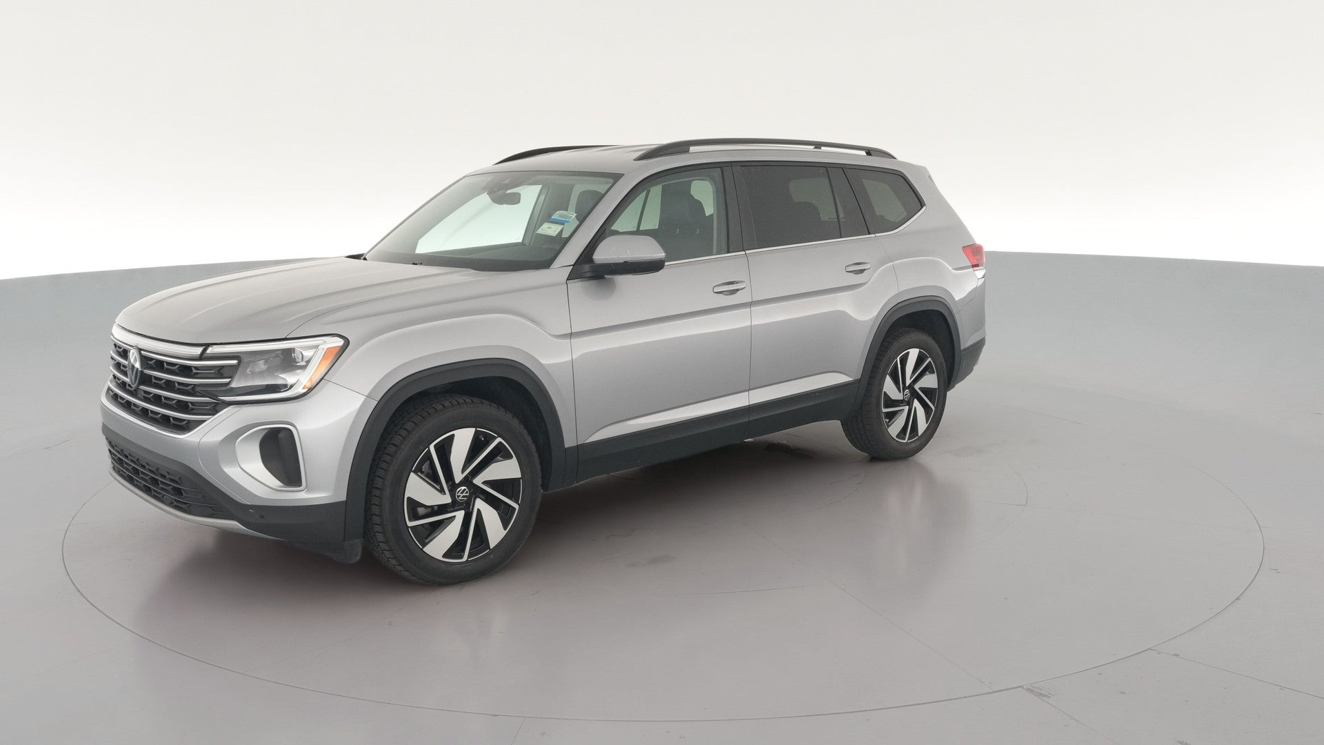 2025 Volkswagen Atlas vehicle photo