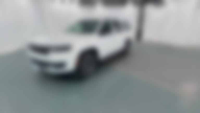 2024 Jeep Wagoneer L vehicle photo