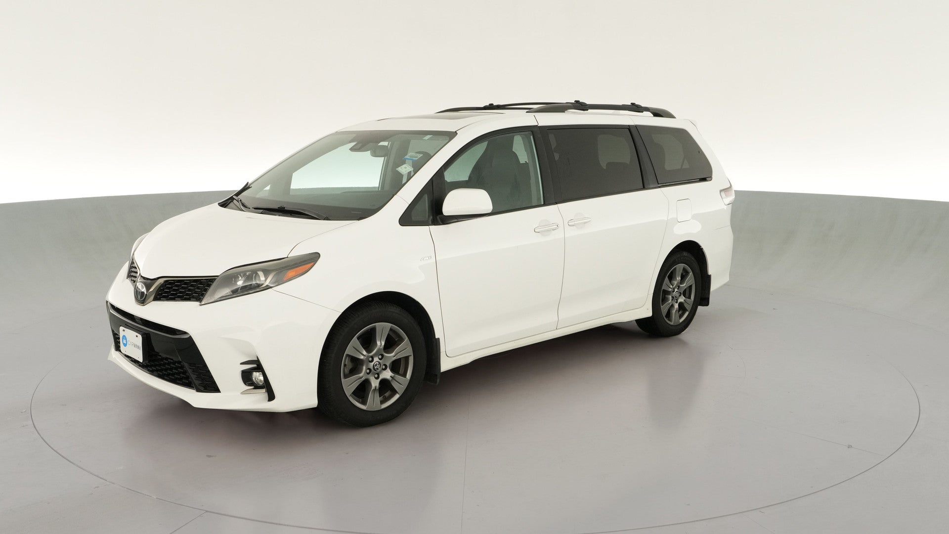 2019 Toyota Sienna vehicle photo
