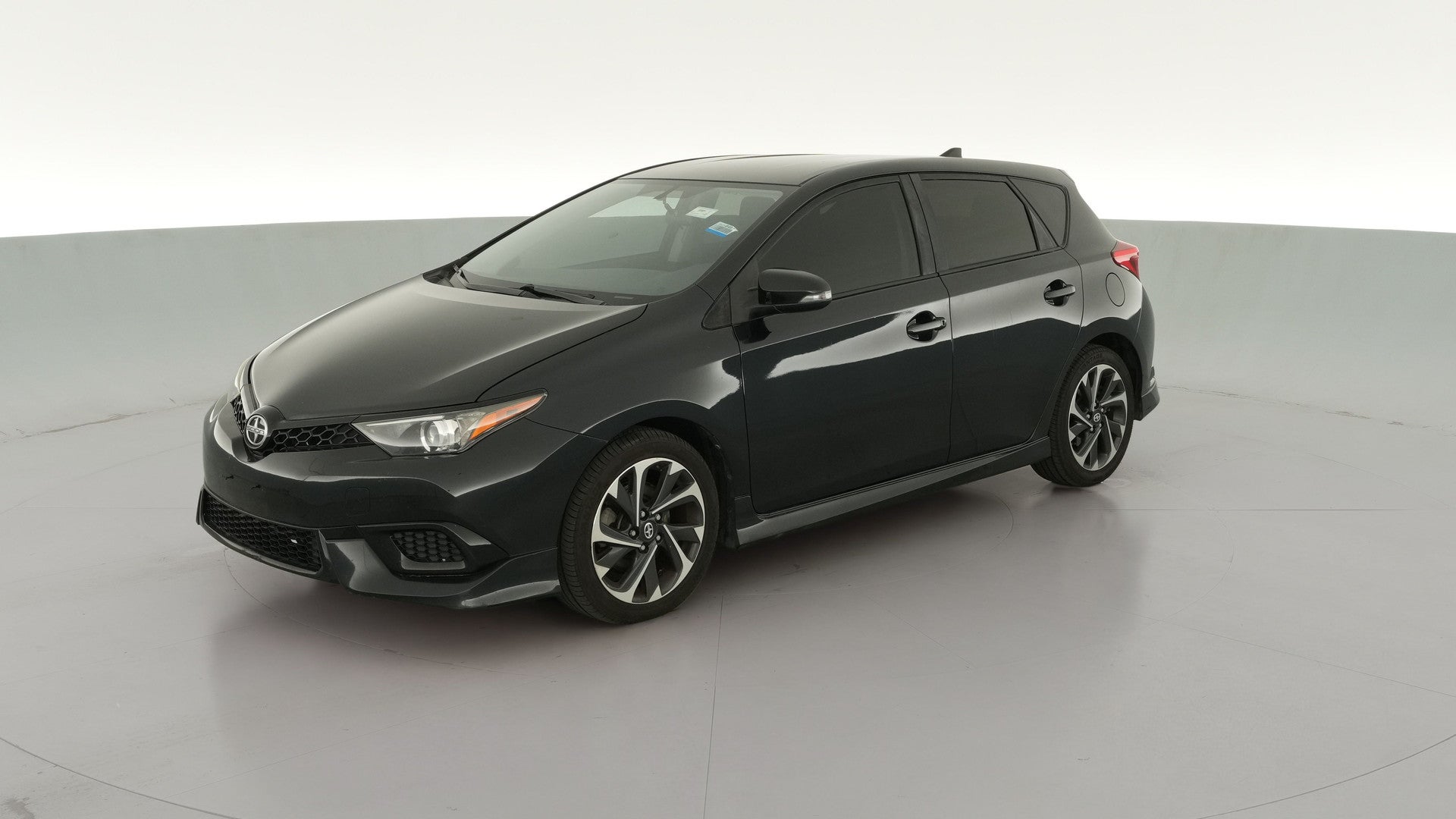 2016 Scion iM vehicle photo
