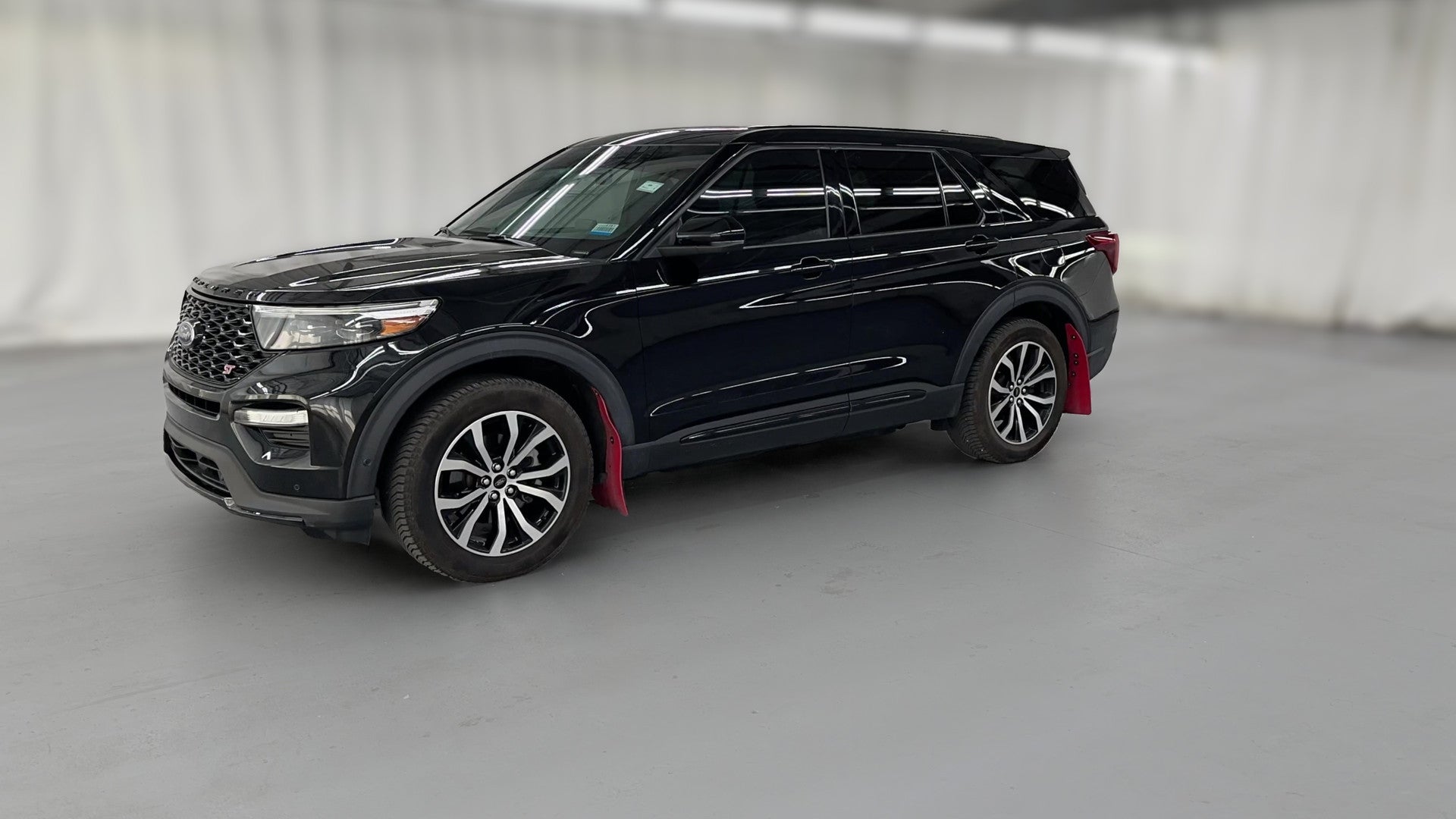 2021 Ford Explorer vehicle photo