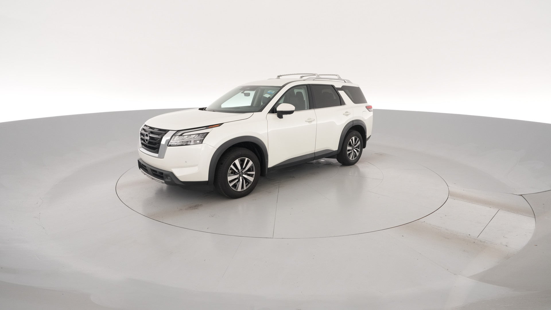 2024 Nissan Pathfinder vehicle photo