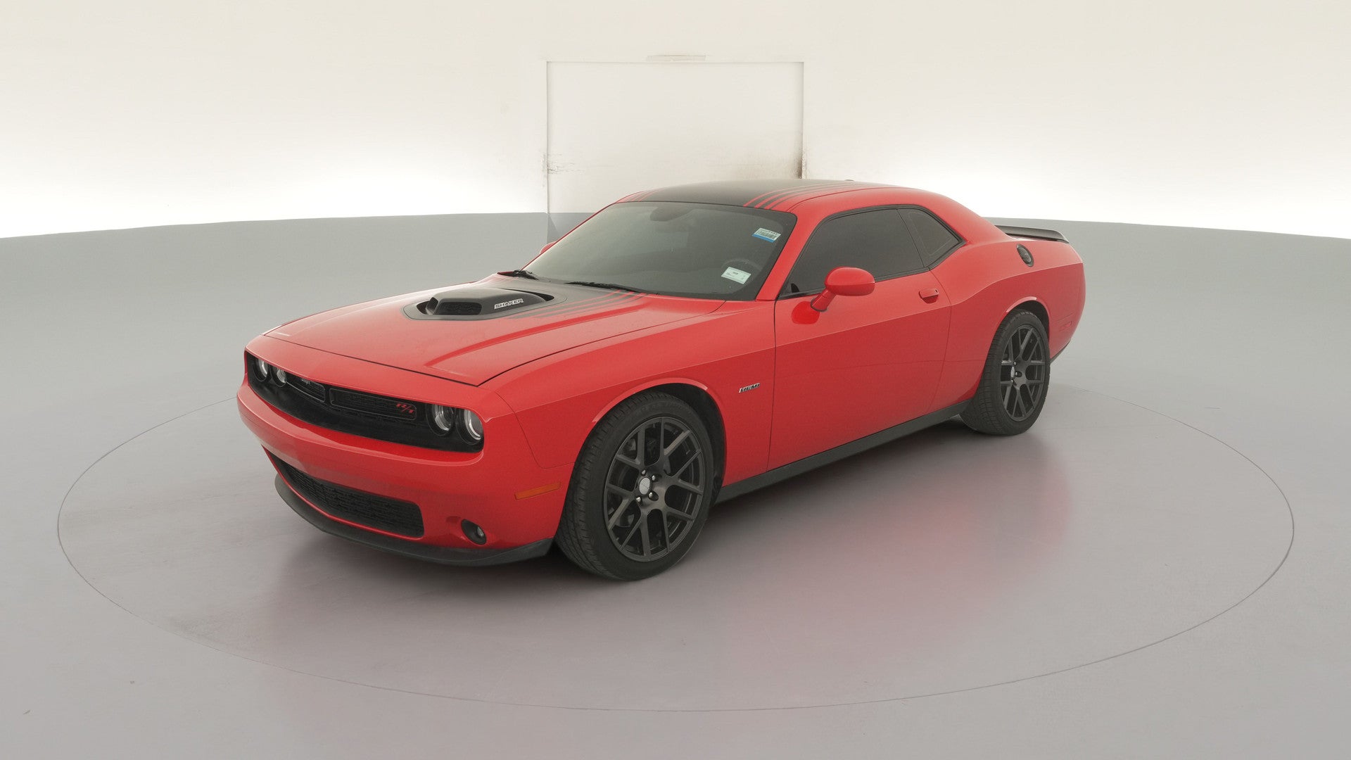 2016 Dodge Challenger vehicle photo