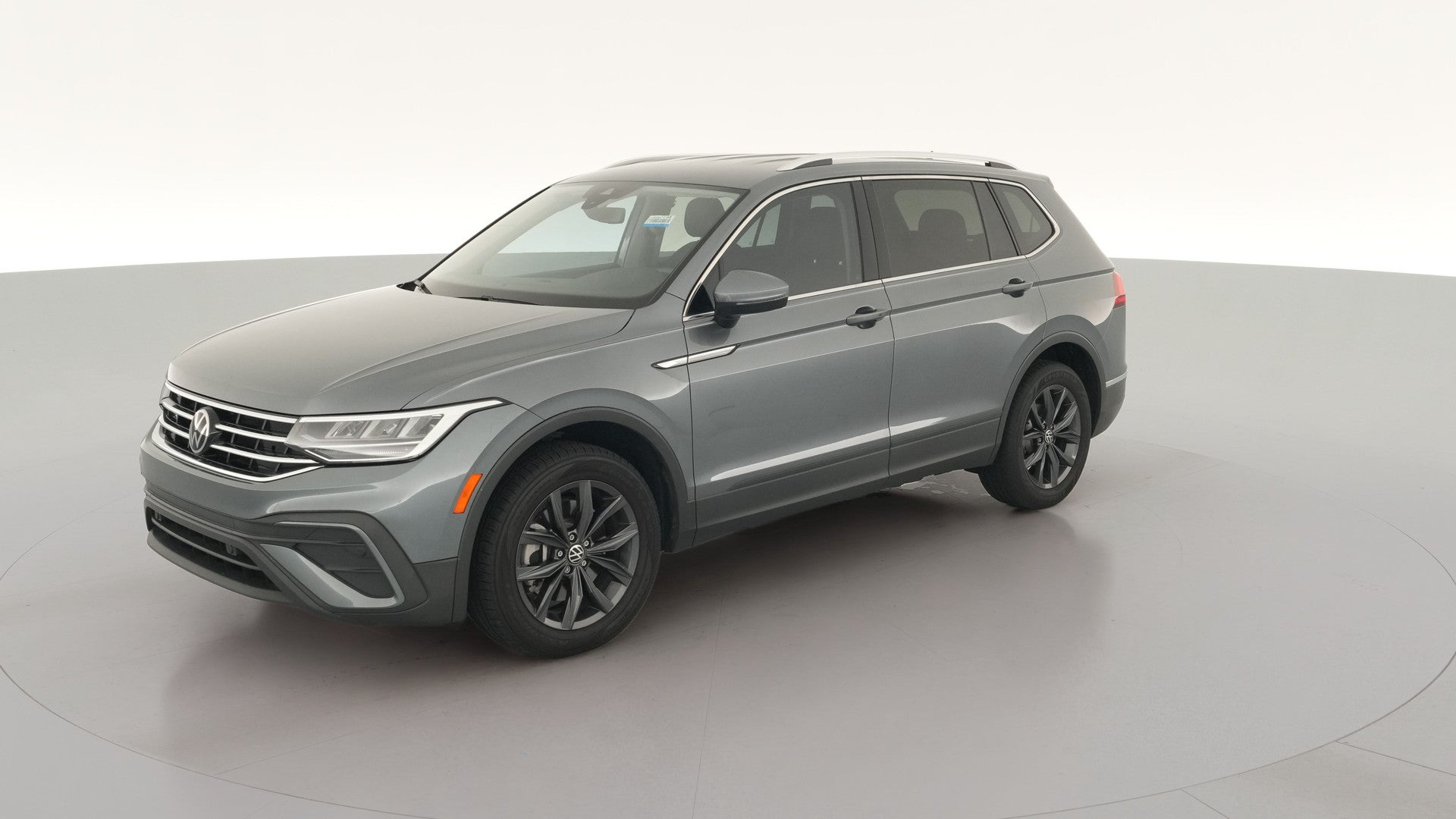 2022 Volkswagen Tiguan vehicle photo