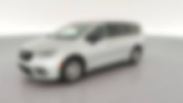 2024 Chrysler Pacifica vehicle photo