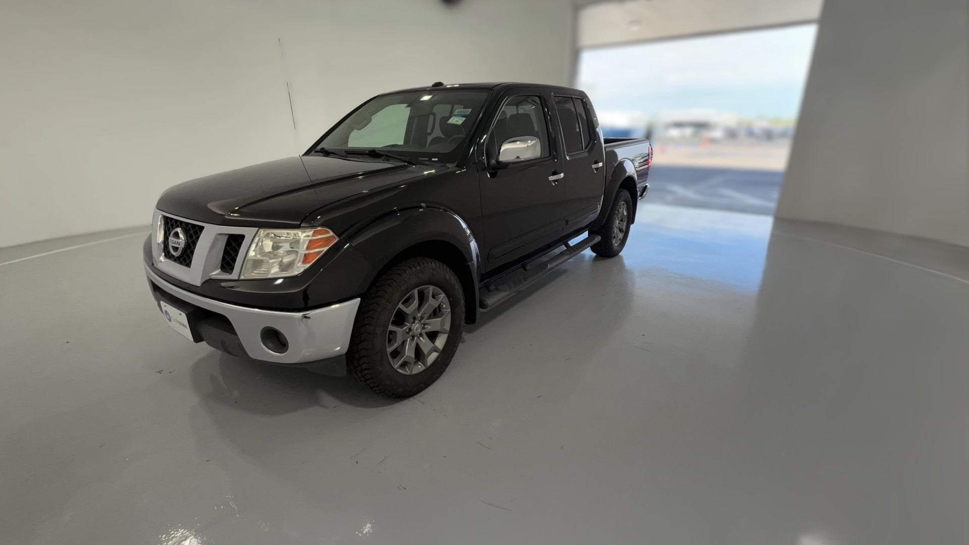 2019 Nissan Frontier Crew Cab vehicle photo