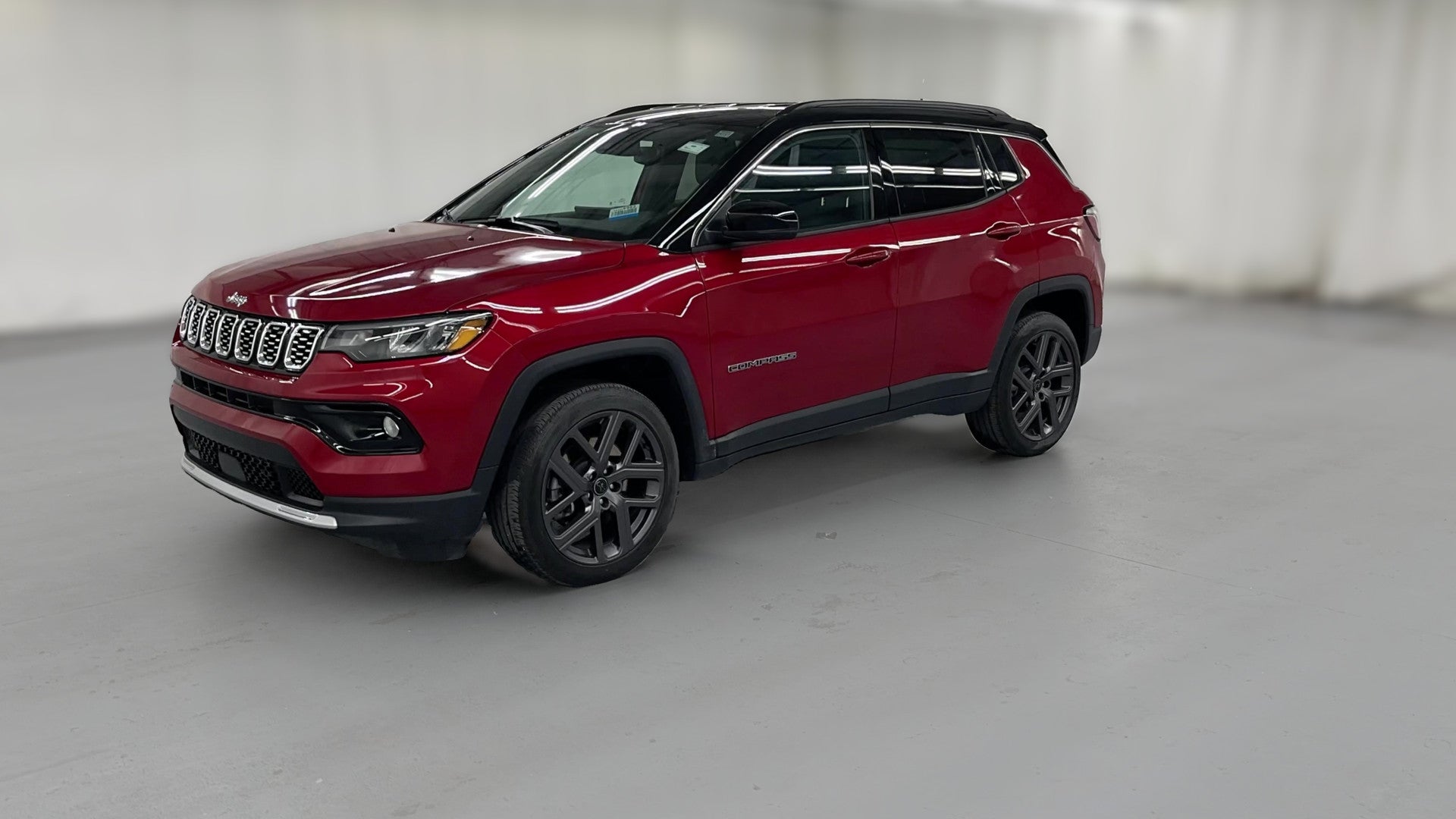 2025 Jeep Compass vehicle photo