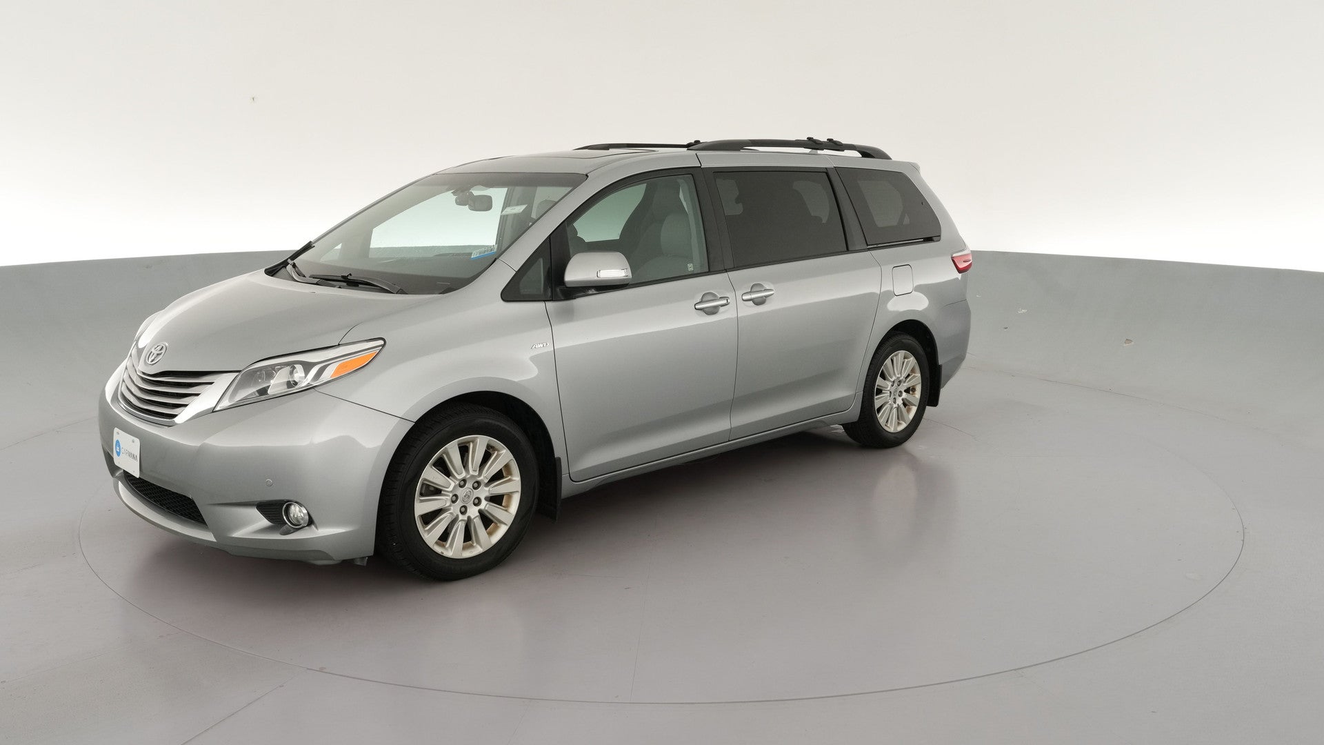 2016 Toyota Sienna vehicle photo