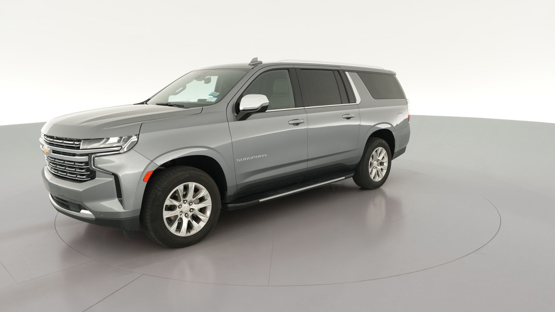 2022 Chevrolet Suburban vehicle photo