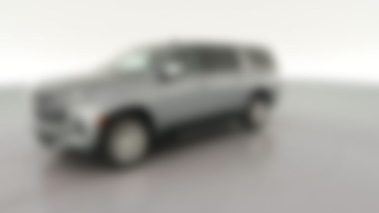 2022 Chevrolet Suburban vehicle photo