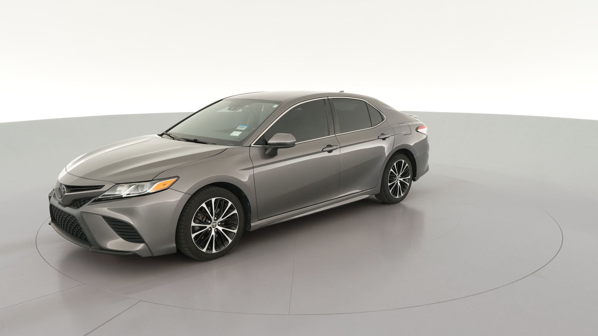 2020 Toyota Camry vehicle photo