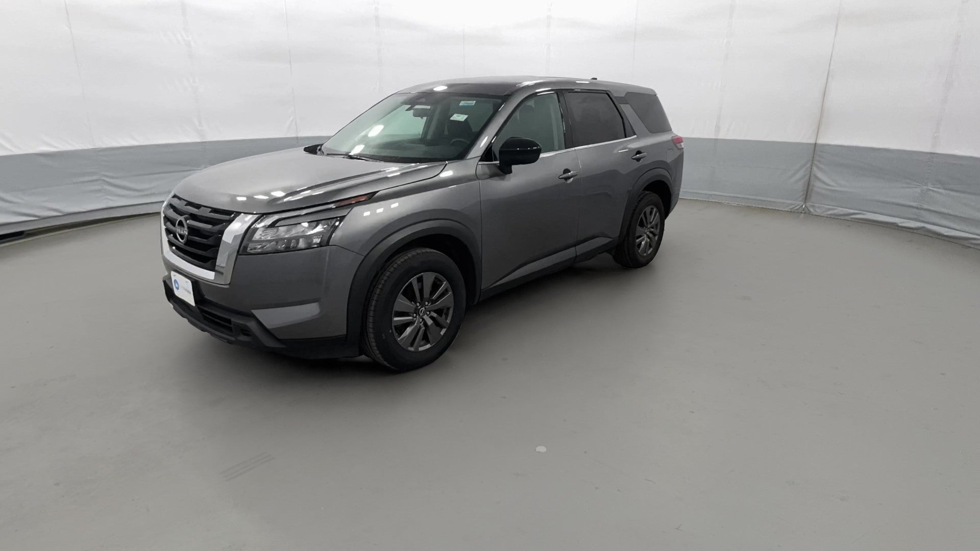 2024 Nissan Pathfinder vehicle photo