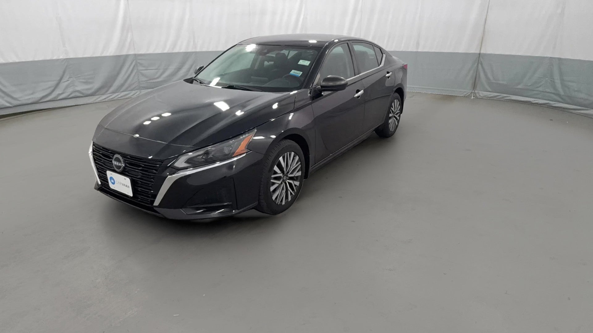 2024 Nissan Altima vehicle photo
