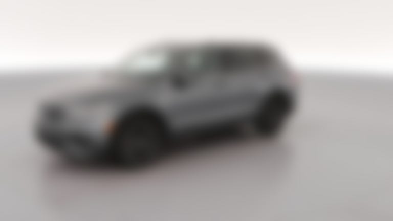 2024 Volkswagen Tiguan vehicle photo