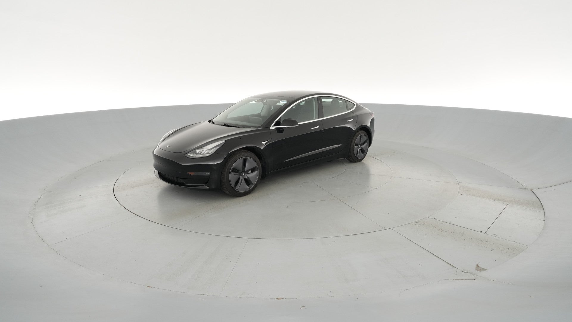 2019 Tesla Model 3 vehicle photo