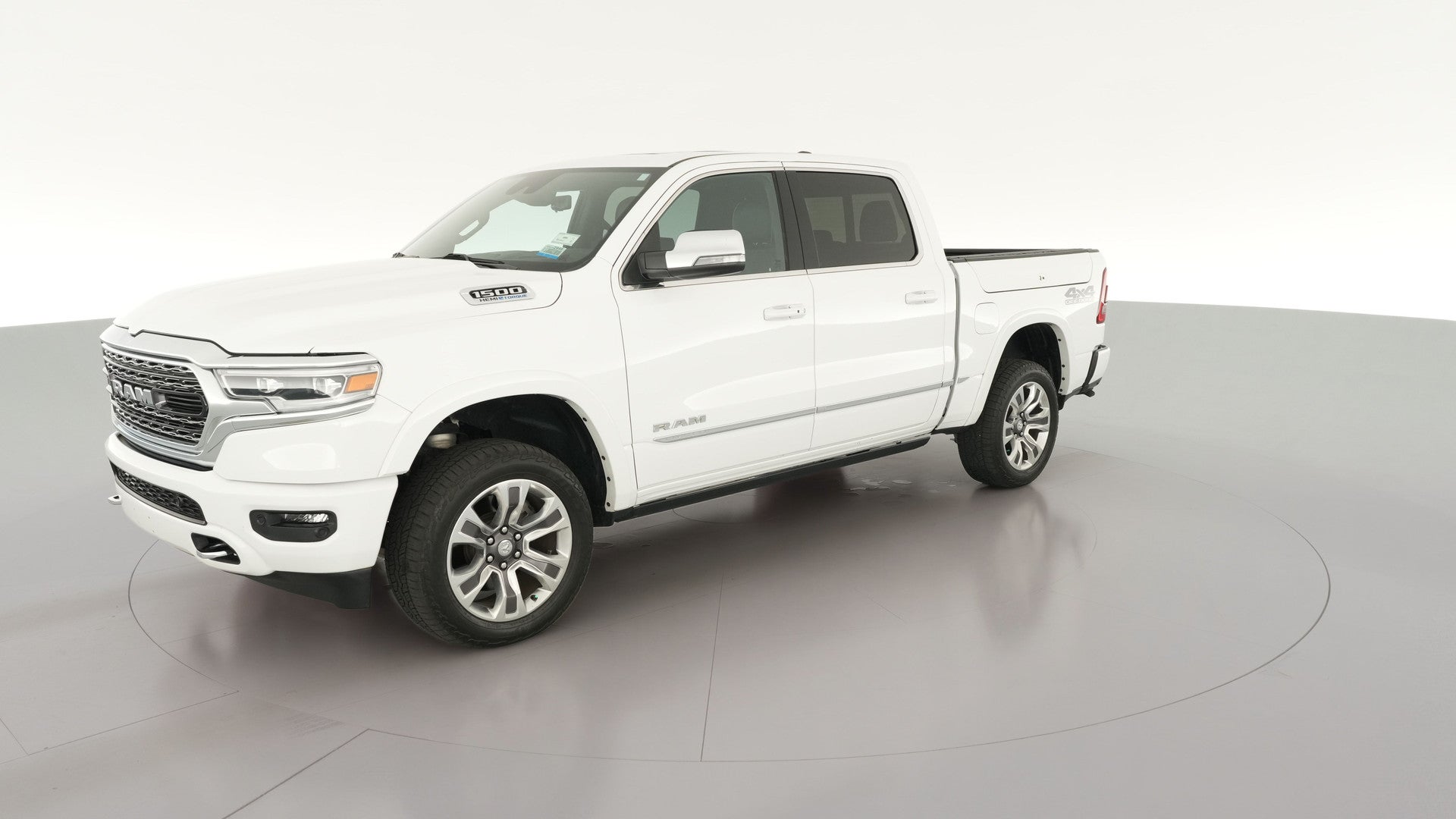 2023 Ram 1500 Crew Cab vehicle photo