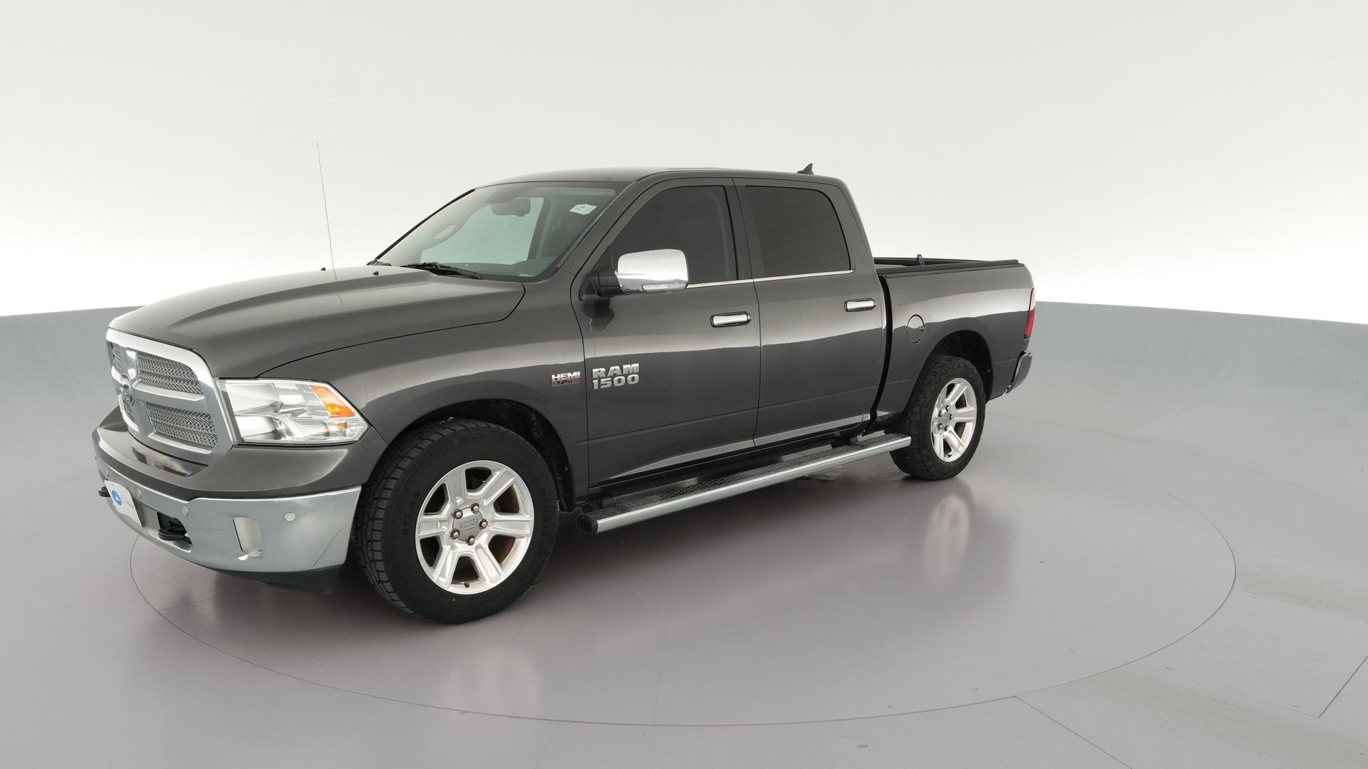 2017 Ram 1500 Crew Cab vehicle photo