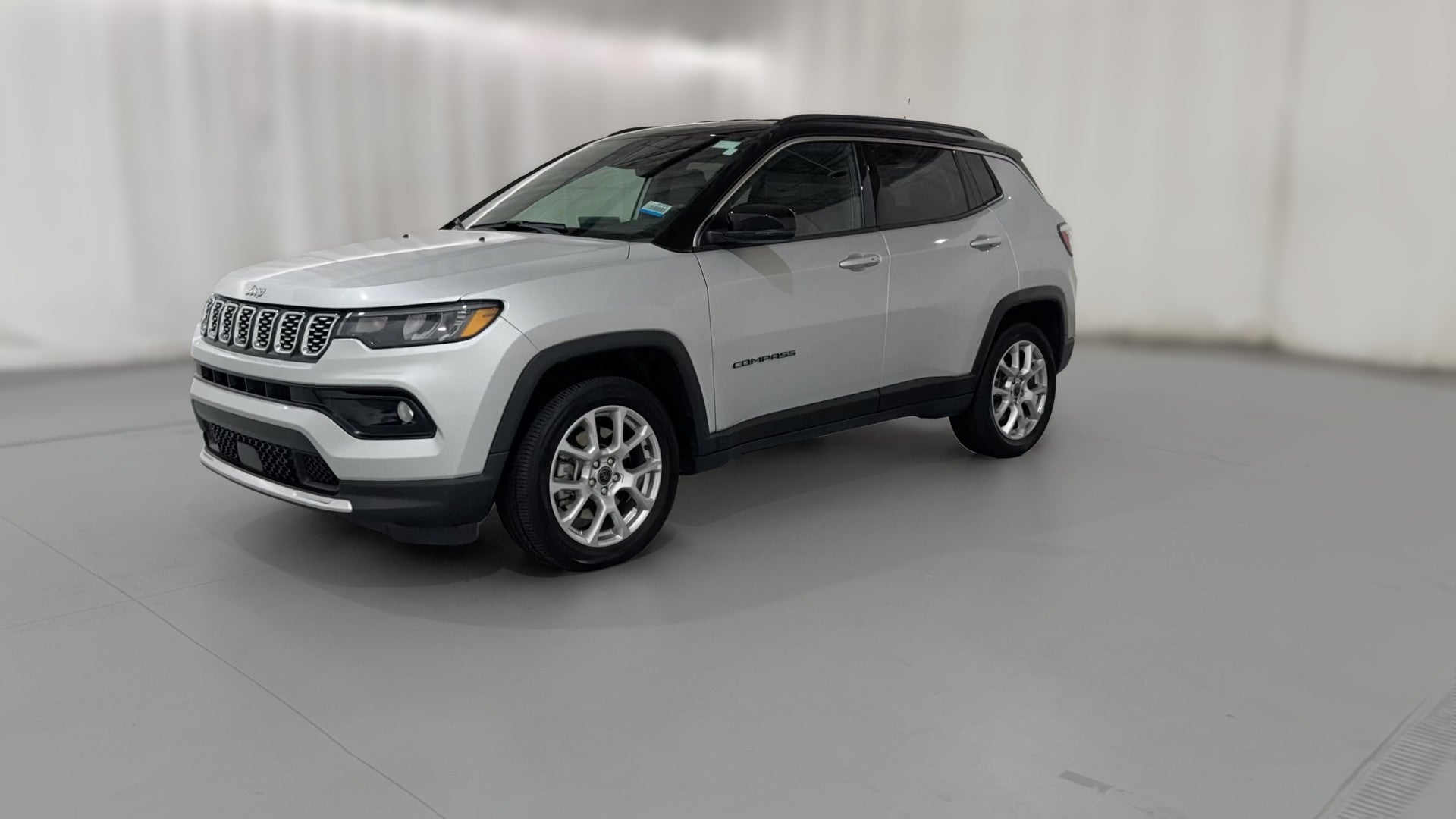 2025 Jeep Compass vehicle photo