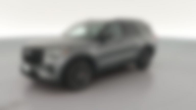 2025 Ford Explorer vehicle photo