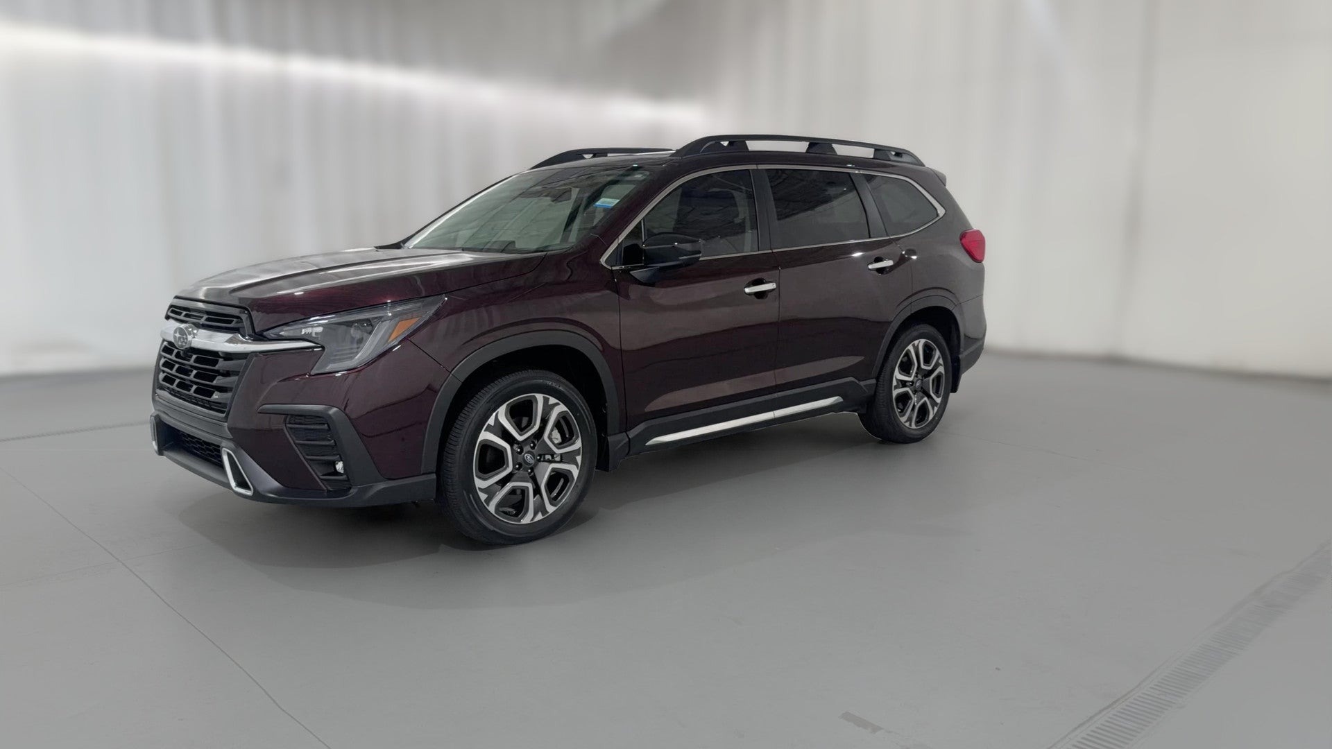2025 Subaru Ascent vehicle photo
