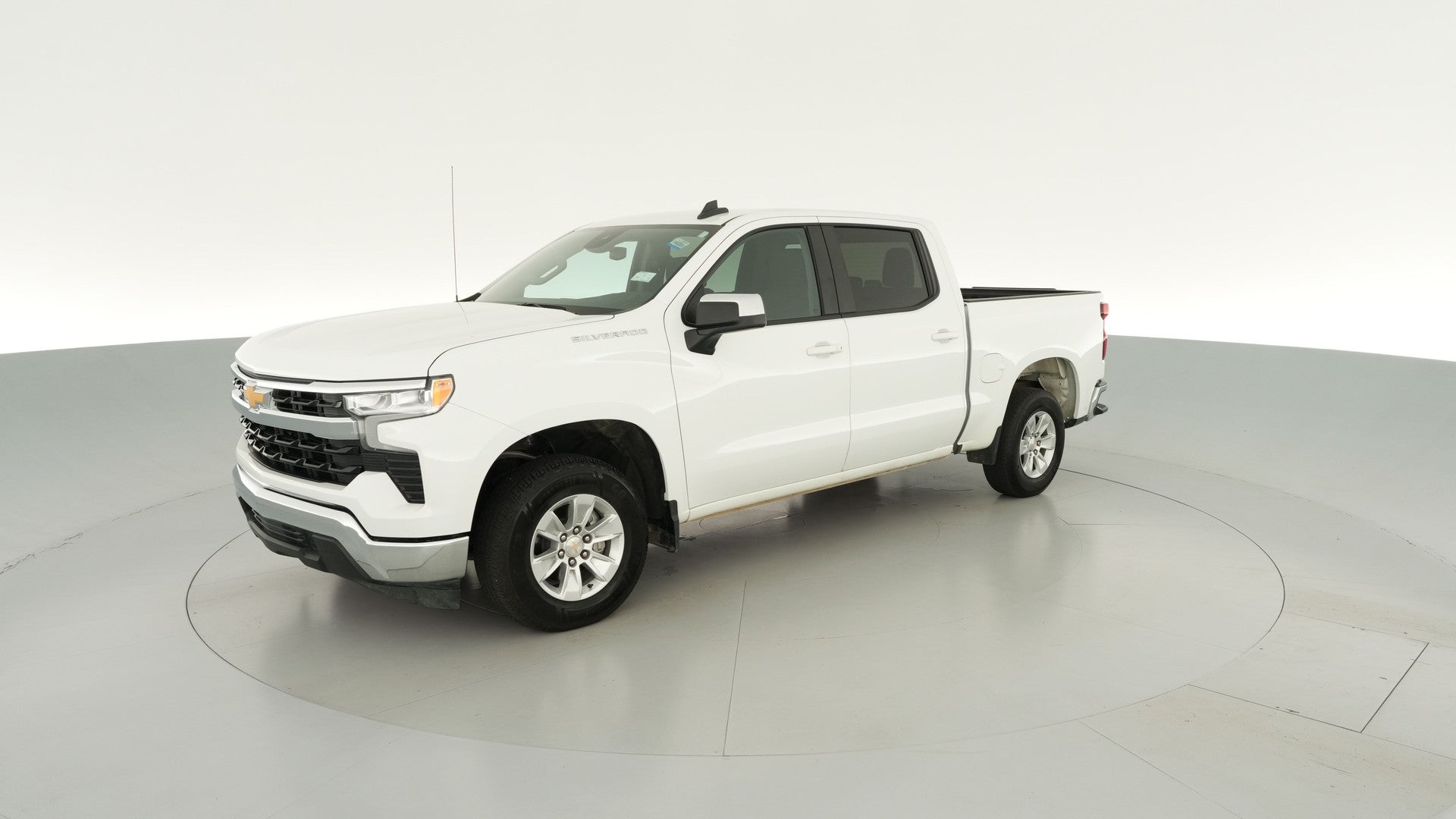 2025 Chevrolet Silverado 1500 Crew Cab vehicle photo