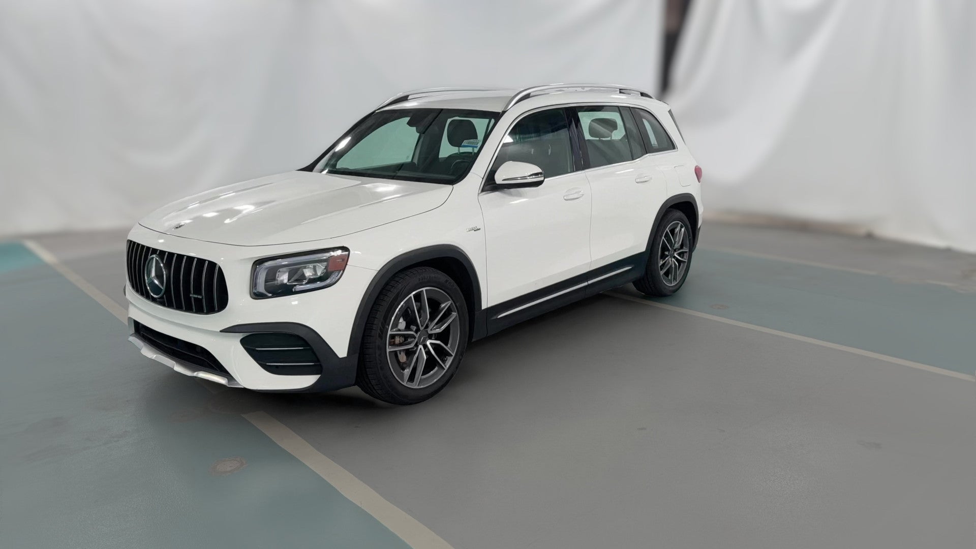 2022 Mercedes-Benz Mercedes-AMG GLB vehicle photo