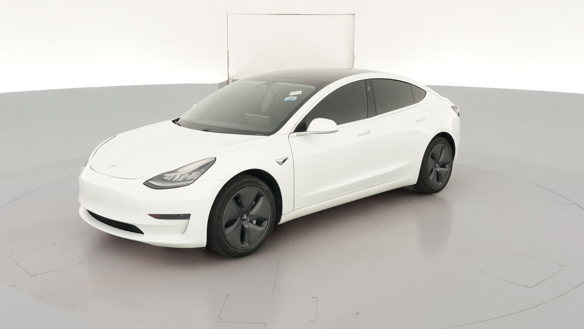2020 Tesla Model 3 vehicle photo