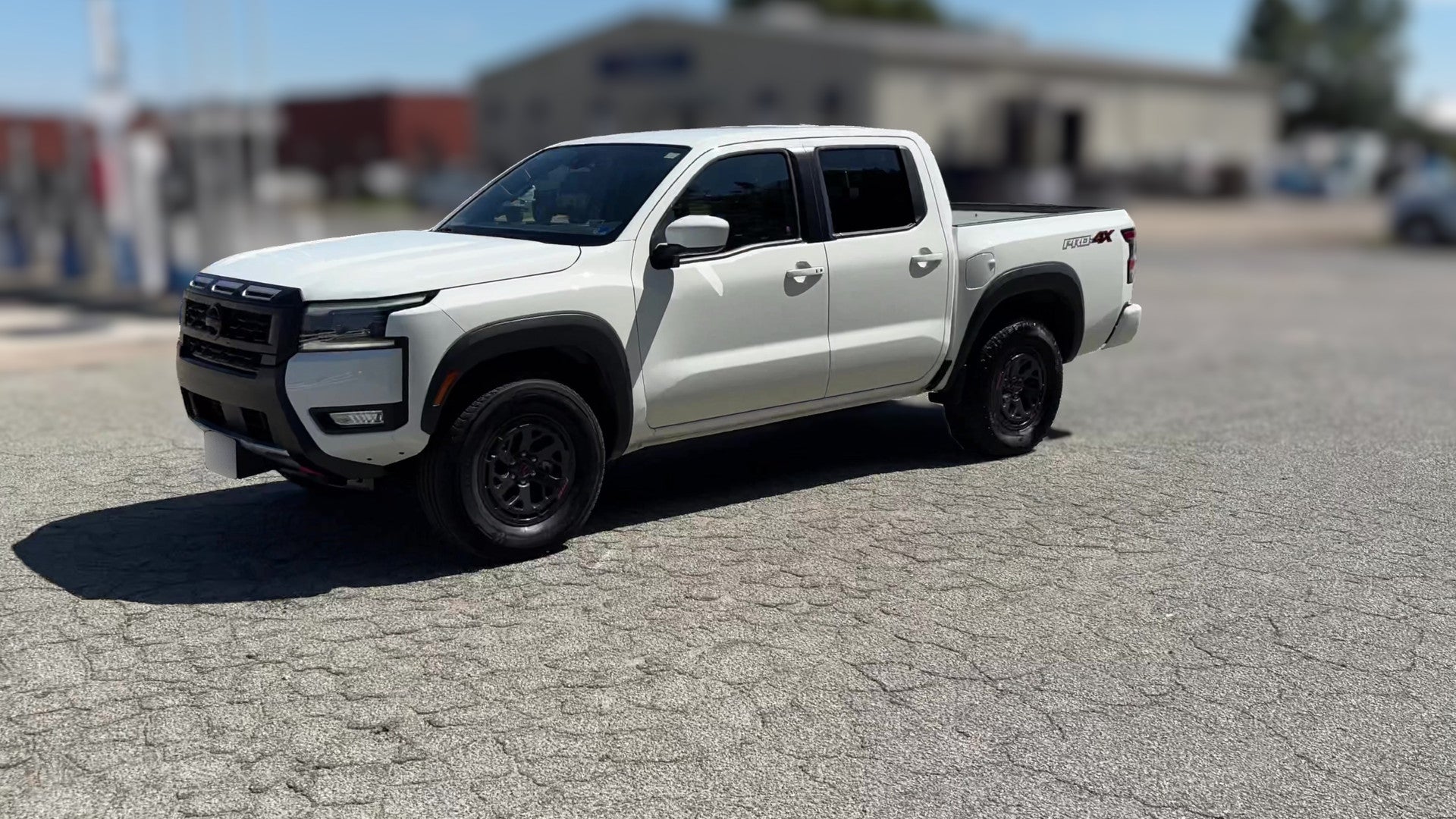 2026 Nissan Frontier Crew Cab vehicle photo