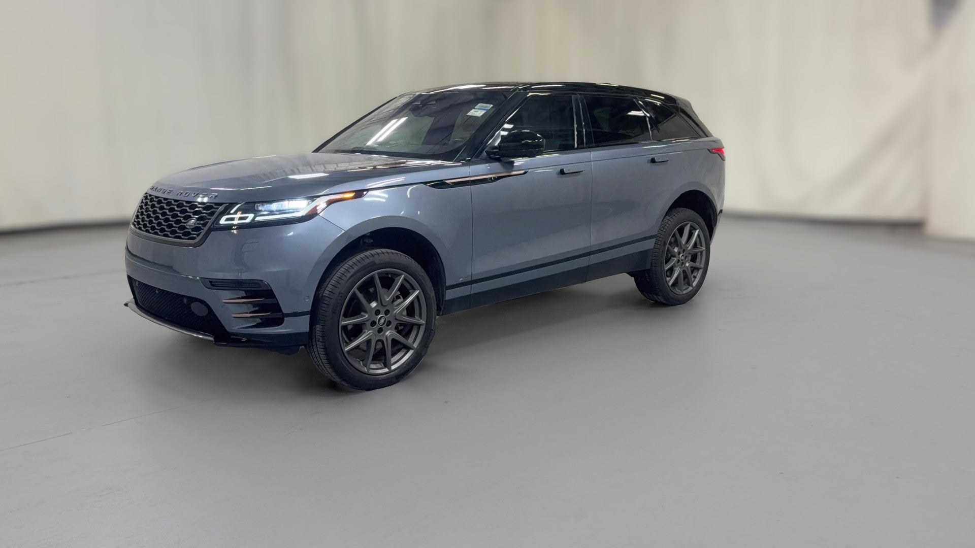 2021 Land Rover Range Rover Velar vehicle photo