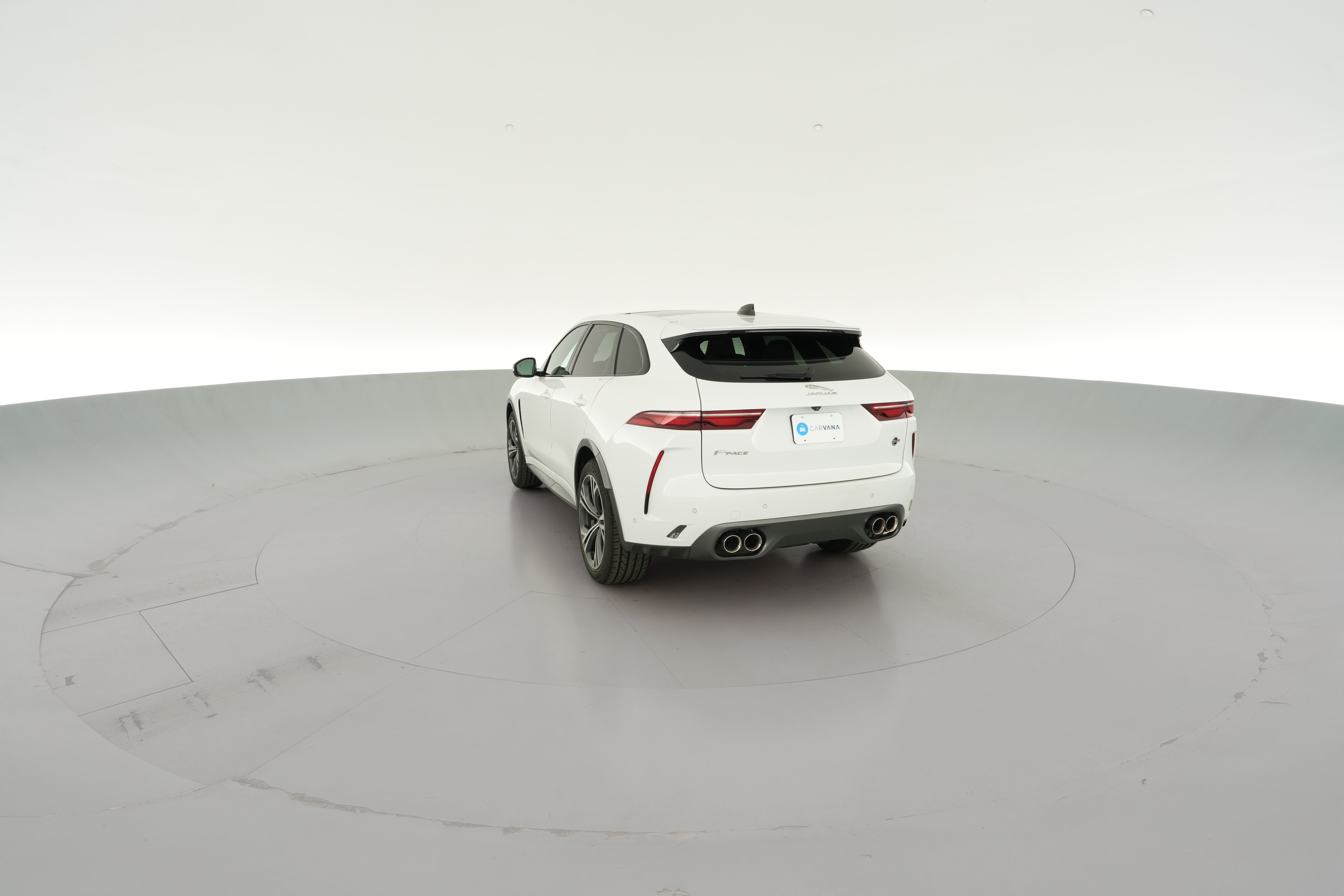 2022 Jaguar F-Pace SVR - Photo 39
