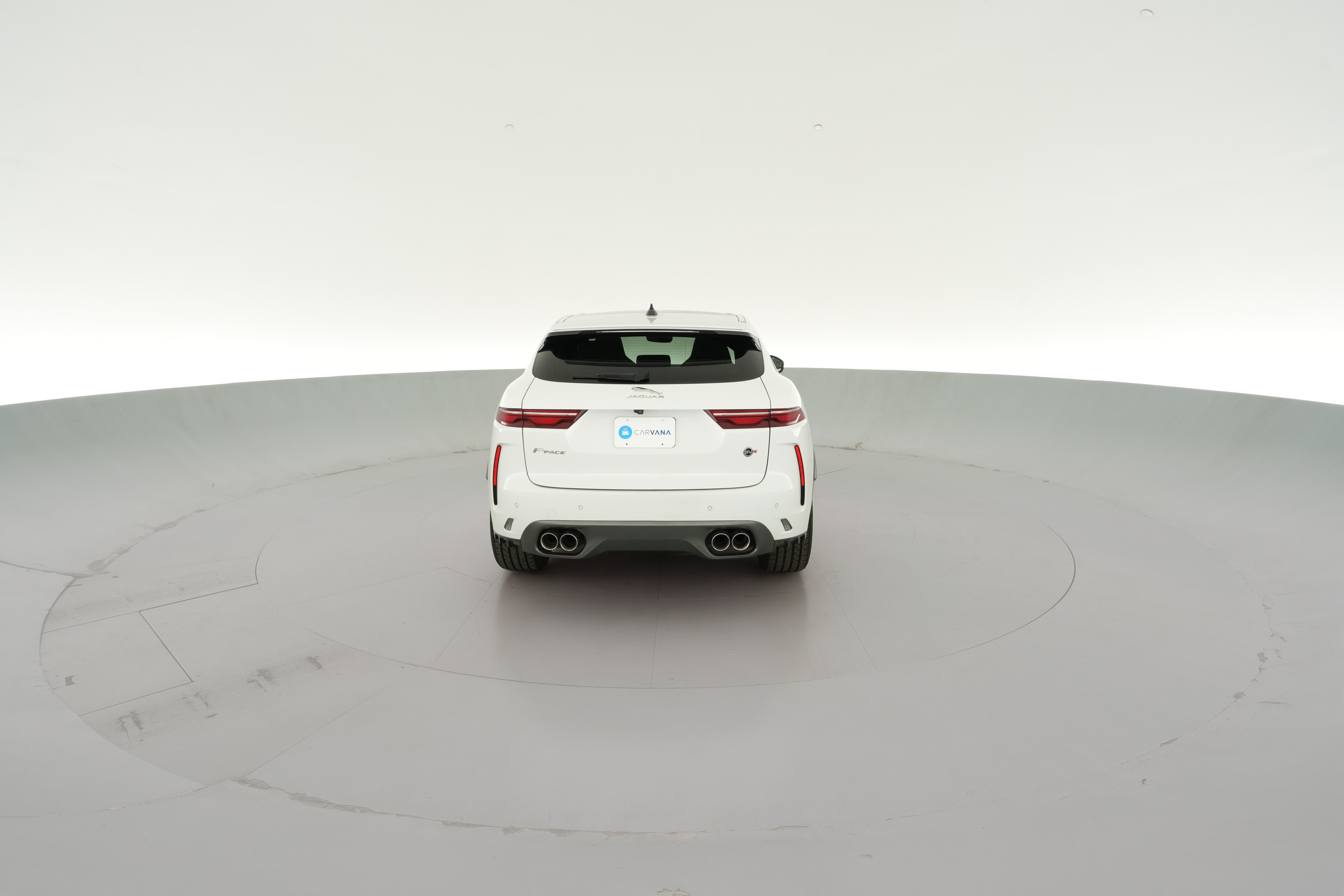 2022 Jaguar F-Pace SVR - Photo 40