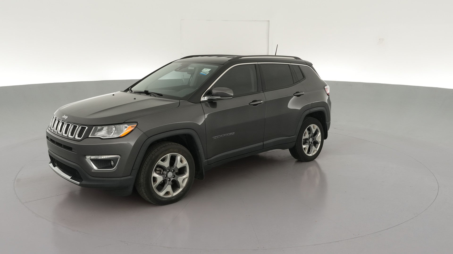 2021 Jeep Compass vehicle photo