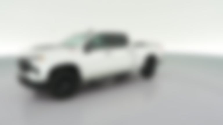 2022 Chevrolet Silverado 1500 Crew Cab vehicle photo